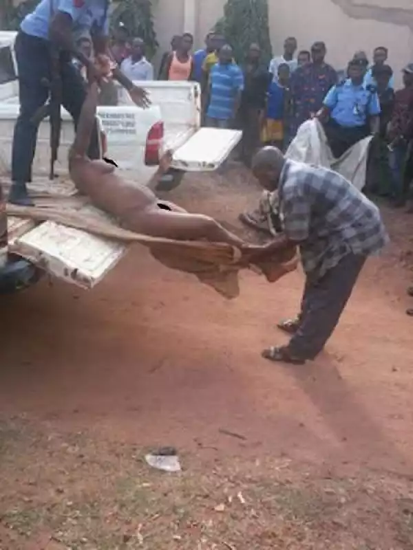 Commotion in Enugu as Corpse of Headless N*ked Woman is Found in Broad Daylight (Photos)